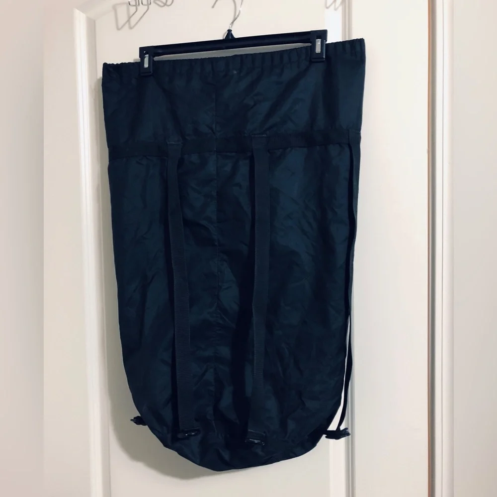 Black Nylon Duffel Backpack-Style Carry Bag